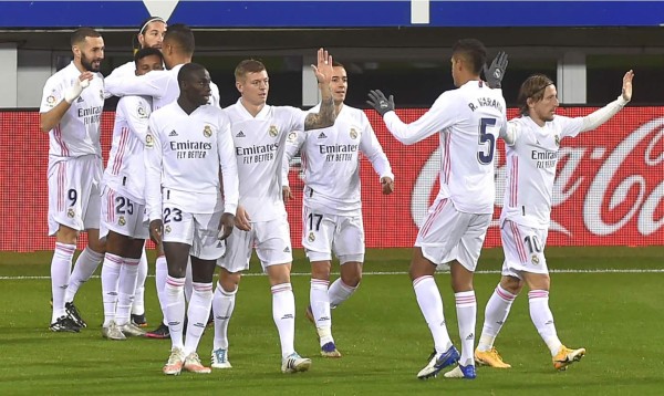 Real Madrid ganó de visita al Eibar y empata en el liderato de la Liga Española con el Atlético