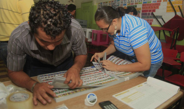 Fervor catracho en las calles por desarrollo de elecciones en Honduras