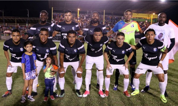Jugadores del Honduras Progreso dormirán empiernados a un día de la final