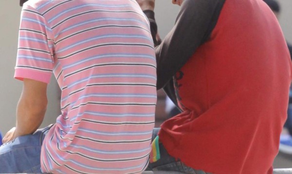 Reclutan mujeres para que sirvan como oídos de la mara