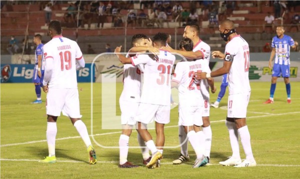 Olimpia golea, se sube a la cima y hunde más al Victoria en el Torneo Apertura 2021