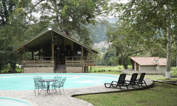 Taulabé: cuevas, dulces y sitio religioso