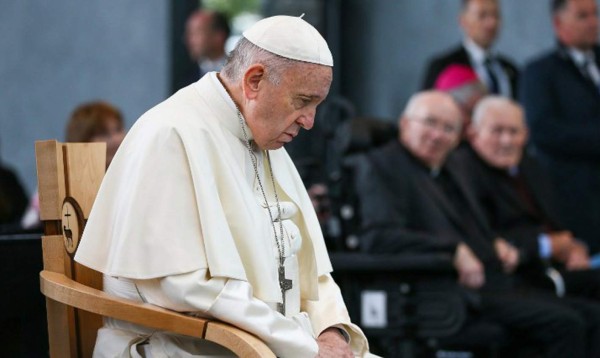 La soledad de Francisco en su lucha contra los abusos en la Iglesia Católica