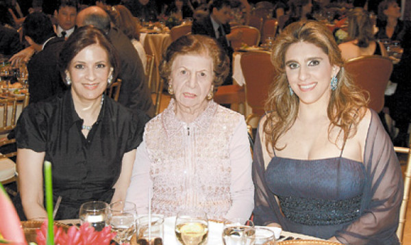 Honores para un ilustre mandatario