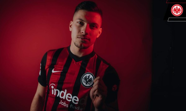 Real Madrid hace oficial la salida del serbio Luka Jovic