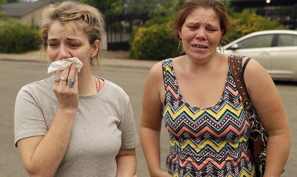 Mueren dos niños y su bisabuela por el incendio en California