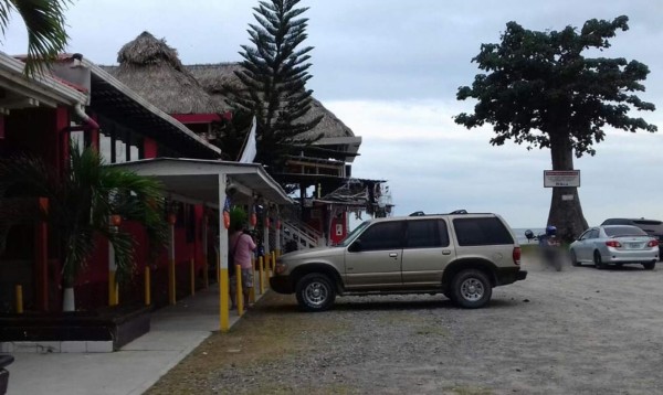 Asesinan a hijo de precandidata de Libre en una discoteca en La Ceiba