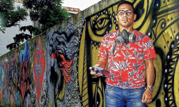 A pinceladas piden en las calles paz para San Pedro Sula