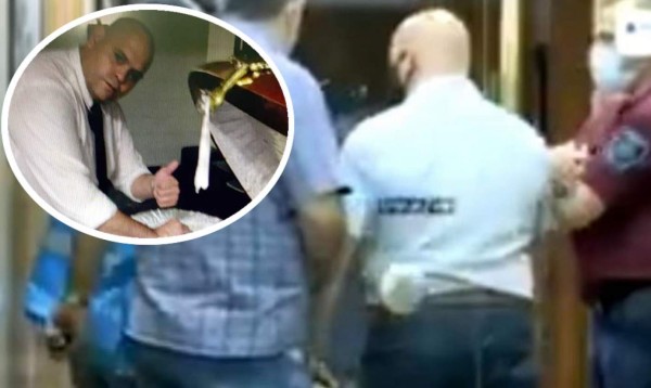 Se entrega uno de los empleados que se fotografió con el cadáver de Maradona