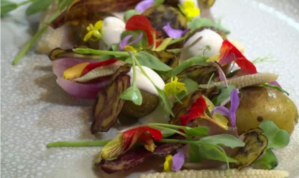 Del jarrón al plato