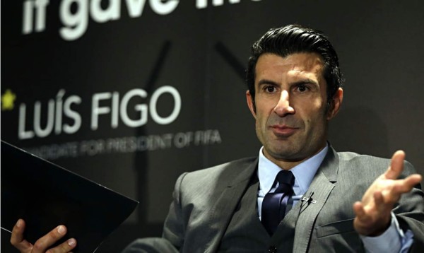 Luis Figo revela porqué dejó el Barcelona para fichar por el Real Madrid