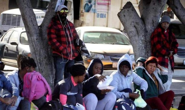 Capturan a 3 'coyotes' con 20 inmigrantes de Cuba e India que iban a EEUU