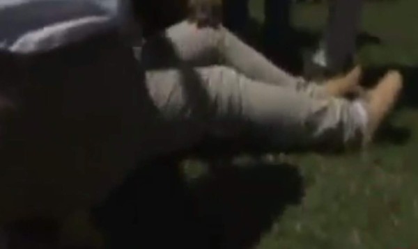 Paracaidista cae sobre mujer en show en Tegucigalpa