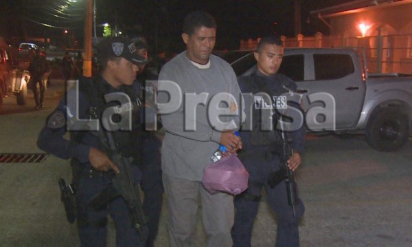 Mandan a la cárcel a colombianos del barco con cocaína