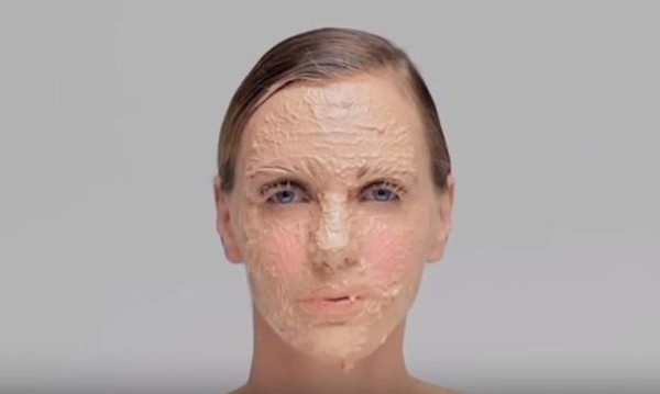 Video muestra la cantidad de maquillaje utilizada en un año