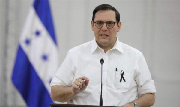 Canciller: Aumento de contagios es por la 'indisciplina e irresponsabilidad”