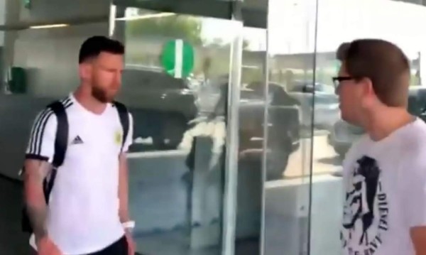 ¡Enojado y solitario! Así fue el regreso de Messi a Barcelona tras la eliminación en el Mundial