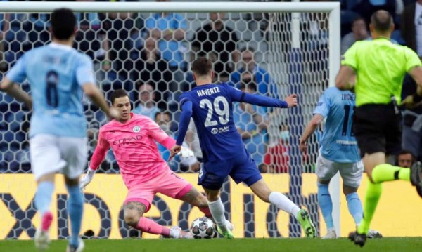 UEFA revoluciona el fútbol: elimina la regla del valor doble del gol de visitante para la próxima temporada