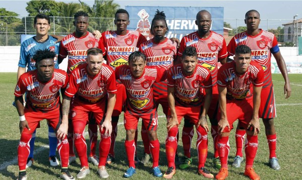 El Vida anuncia barrida de futbolistas tras salvarse del descenso