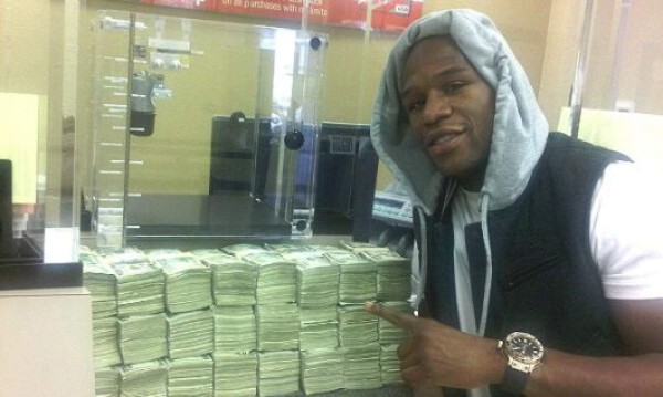 Mayweather el deportista más rico por delante de Cristiano