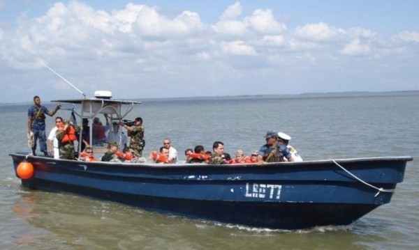 Nicaragua envía buzos y canoas al mar Caribe en busca de barco perdido