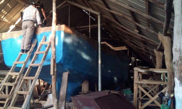 Hallan en Guatemala semisumergible para transportar droga&nbsp;&nbsp;