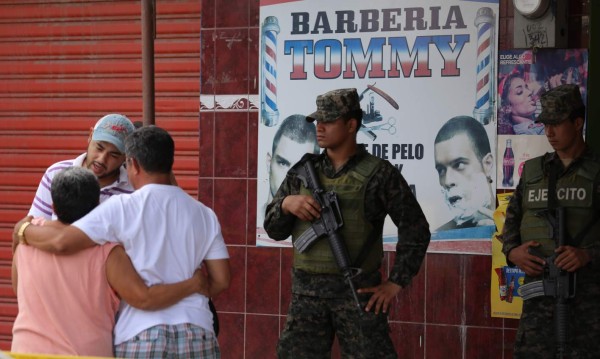 'A Tommy lo mataron cuando estaba más feliz con su tierna”, dice hermana