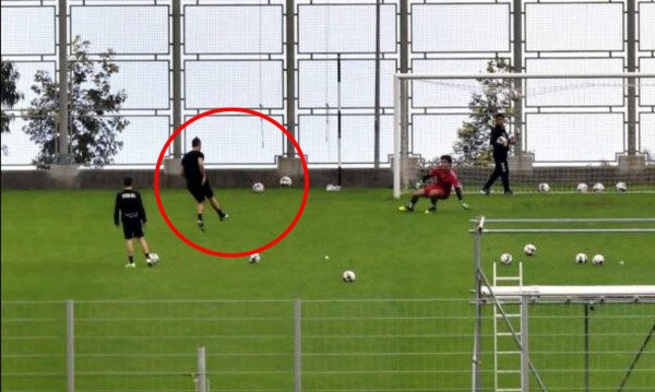 Cristiano Ronaldo dejó el aislamiento y volvió a entrenar en la cancha donde se inició en el fútbol