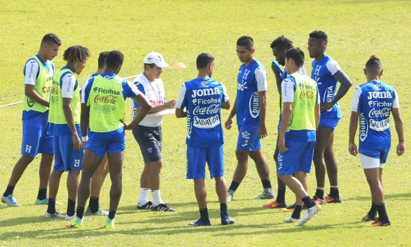 El posible once titular de Honduras ante Panamá