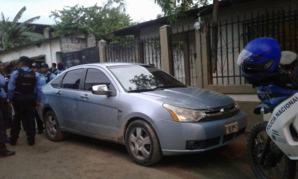 Detienen a tres supuestos robacarros en San Pedro Sula