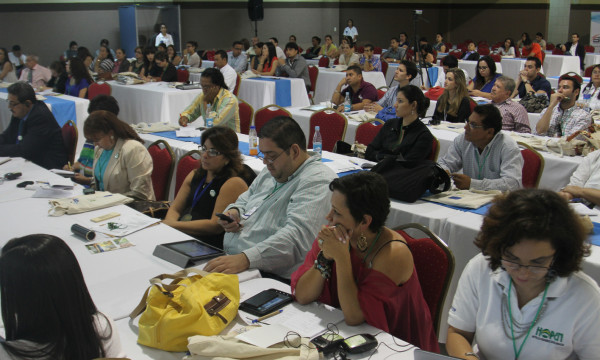 Les piden invertir en tecnología