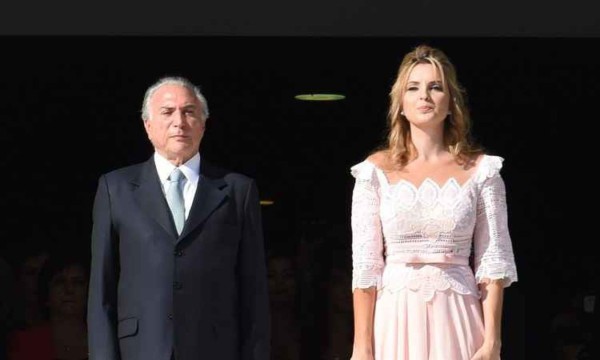 Joven exmiss, la nueva primera dama de Brasil