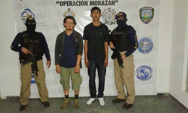 Capturan a dos hombres acusados de extorsión