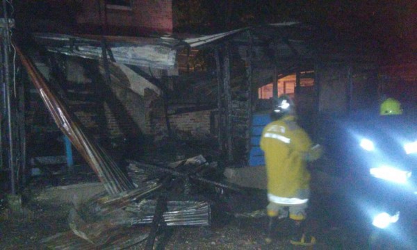 Se incendia glorieta en el barrio Guamilito