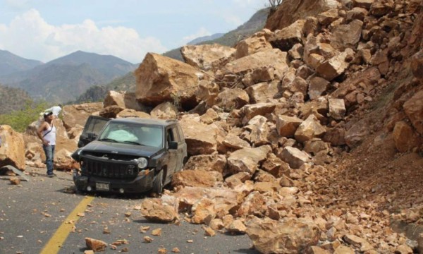 Al menos dos muertos por el terremoto de 7,5 en el sur de México