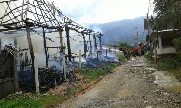 Se incendia humilde vivienda en Trujillo