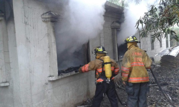 Se incendia cohetería en el occidente de Honduras
