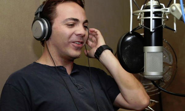 Audio: Cristian Castro ahora canta rock