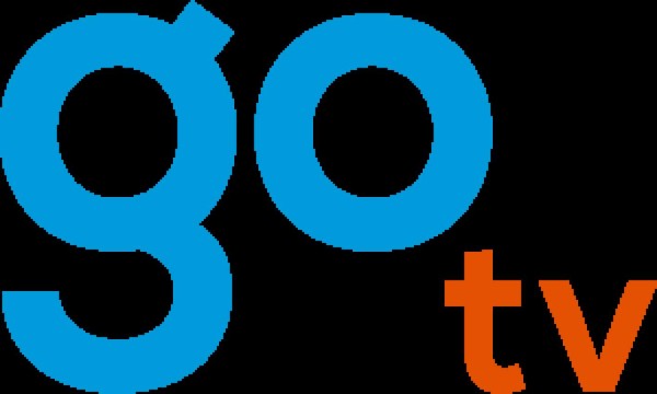 ¡Bodas falsas y prohibidas con personas reales!