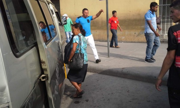 'Siento que voy a salir volando cuando viajo en rapidito”