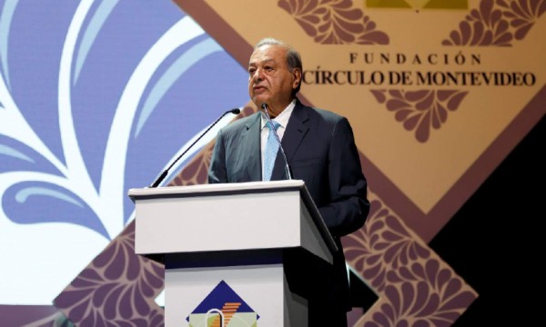 Carlos Slim: 'El reto más urgente es eliminar la pobreza”