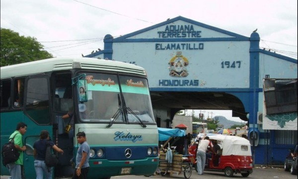 El Salvador se suma a unificación aduanera