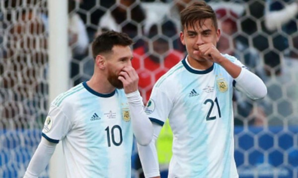 Paulo Dybala no descarta jugar en el Barcelona con Messi