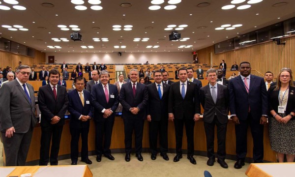 Presidentes se unen para obtener precios justos del café