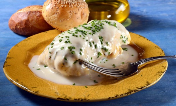 Cómo hacer pechugas de pollo rellena con hongos