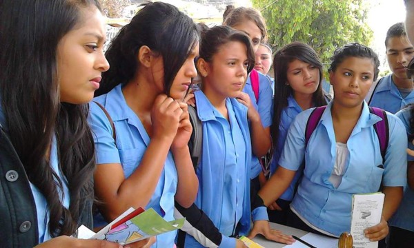 Oportundidad para líderes hondureños de 16 a 60 años