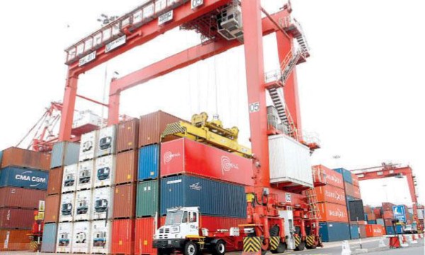 BID: Dólar fuerte y proteccionismo amenazan economías emergentes