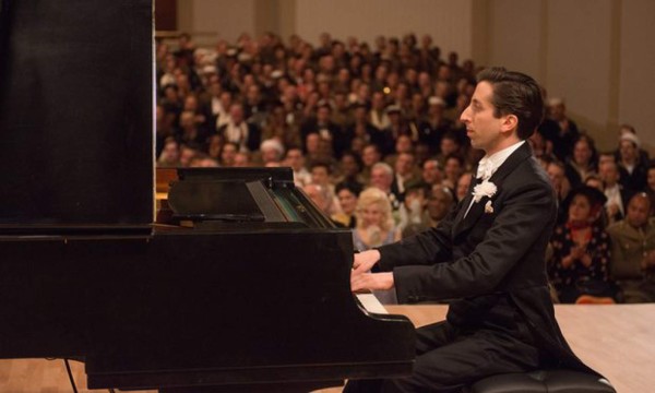 Simon Helberg, el pianista de Meryl Streep