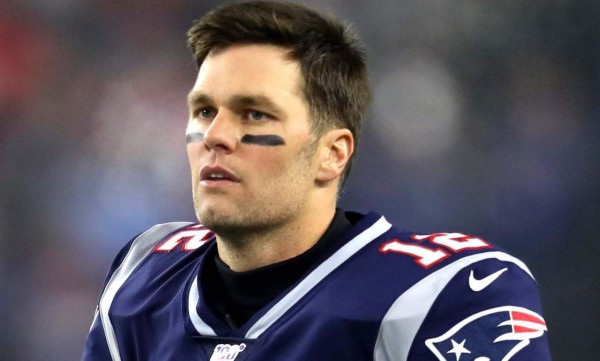 ¡Polémica! Descubren a Tom Brady haciendo ejercicio en parque cerrado por coronavirus