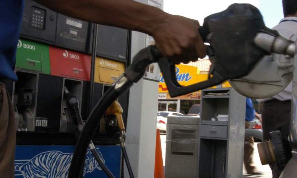 Gasolinas súper y regular en Honduras mantienen sus precios